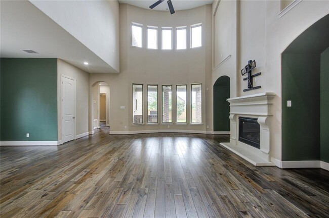 Building Photo - 2827 Winthrop Mdw Wy