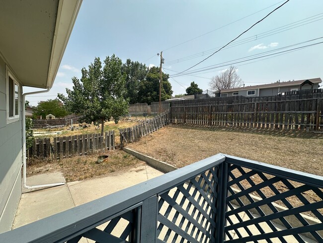 Building Photo - 4bed Rental June 2026