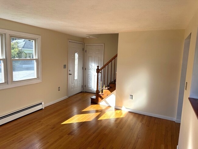 Building Photo - 5 Nobile St