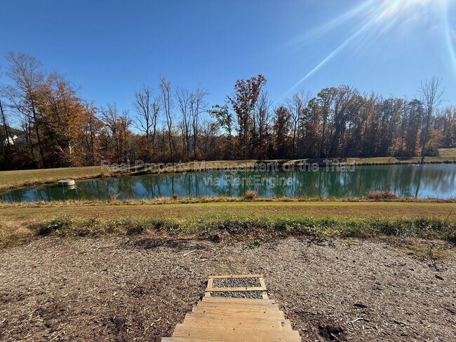 Building Photo - 610 Spaulding St