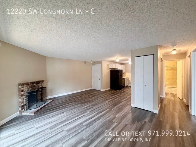 Building Photo - 12220 SW Longhorn Ln