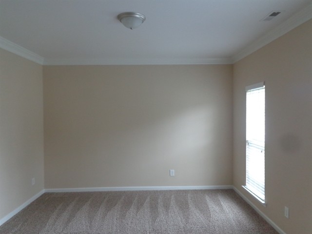 Building Photo - 2545 Thomasson Place Cir