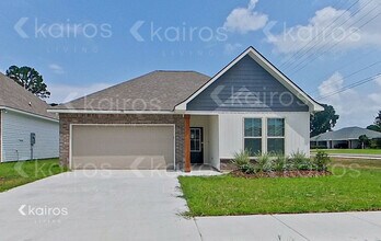 Building Photo - 100 Teddy Ln