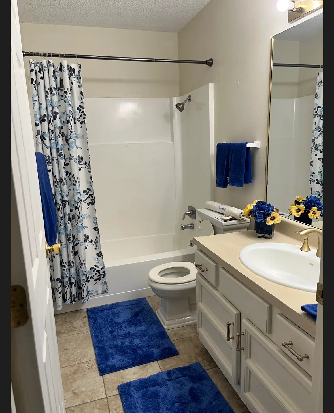 Building Photo - 3622 Rodeo Ln