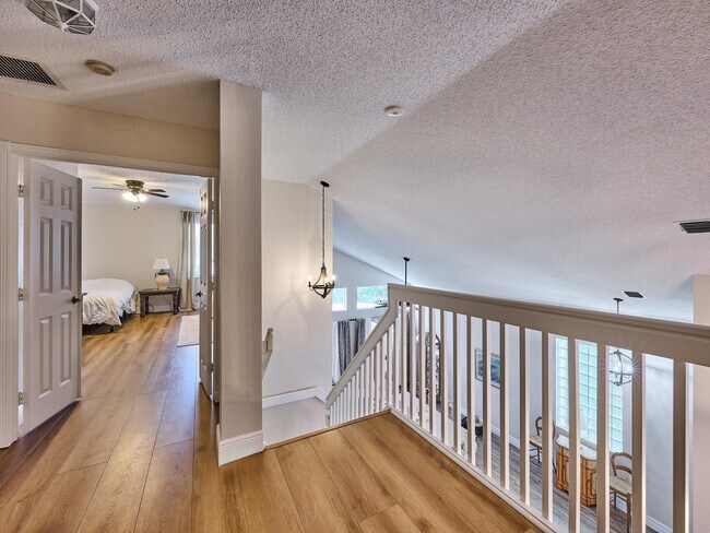 Building Photo - 2067 Cezanne Rd