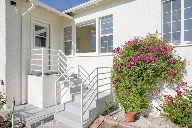 Building Photo - 1606 Bel Aire Dr