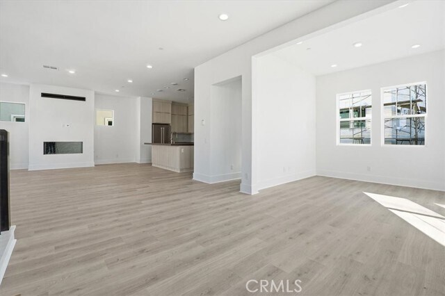 Building Photo - 8 Remy Ln