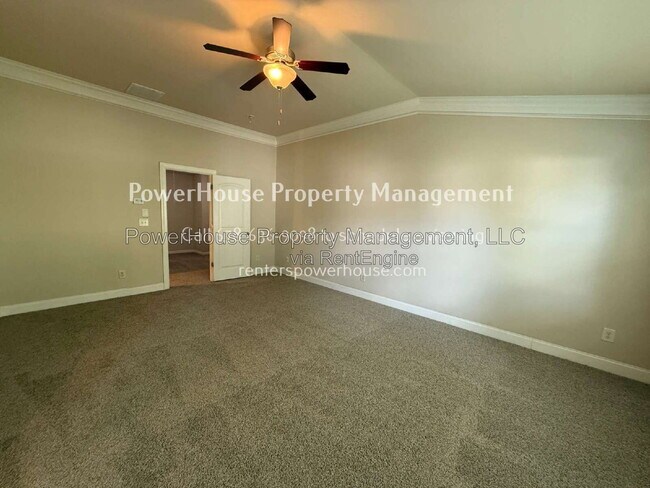 Building Photo - 1045 Township Cir