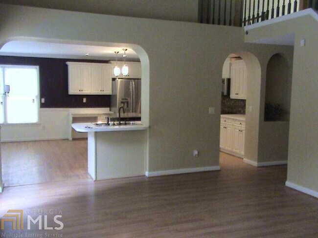 Building Photo - 5067 Sherrer Dr NW