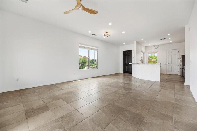 Building Photo - 81916 Avenida Del Toro