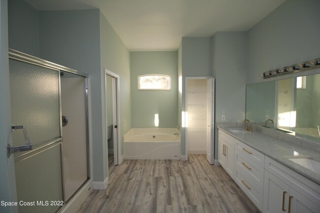 Building Photo - 817 Potomac Dr