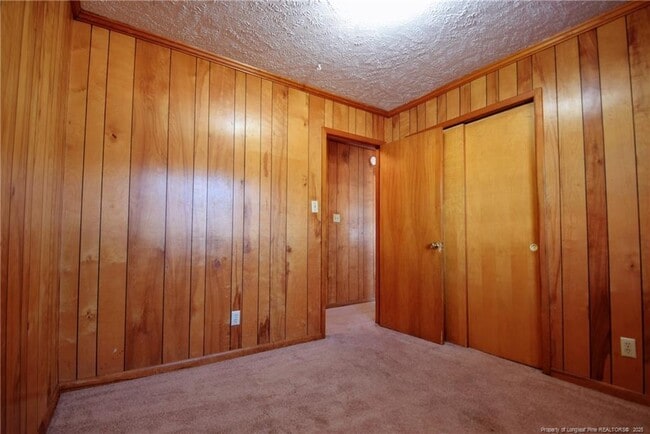 Building Photo - 4738 Rosehill Rd