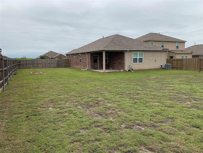 Building Photo - 9425 Bald Cypress St