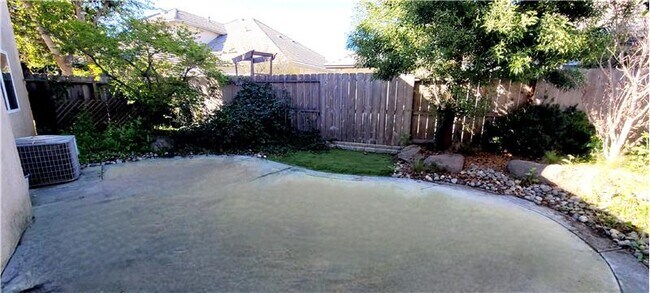 Building Photo - 1570 Barkley Ln