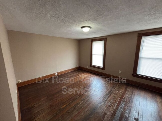 Building Photo - 155 Gordon Ave