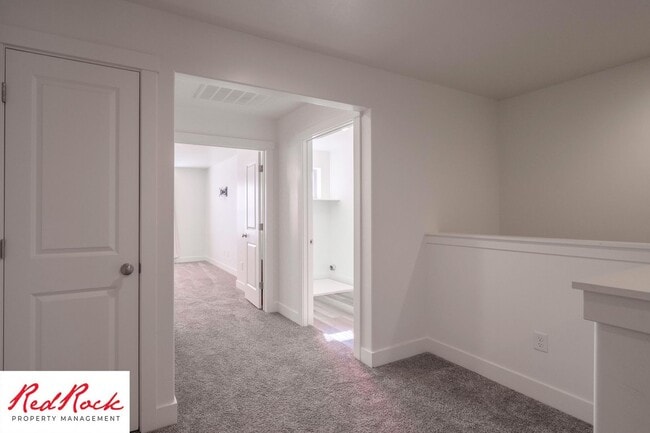 Building Photo - Move In Special - $500 Off First Months Rent! Stunning 4 Bedroom Townhome!