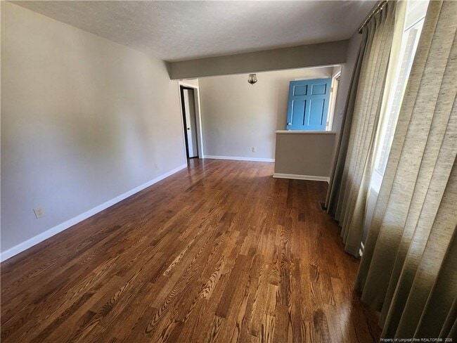 Building Photo - 1508 Darvel Ave