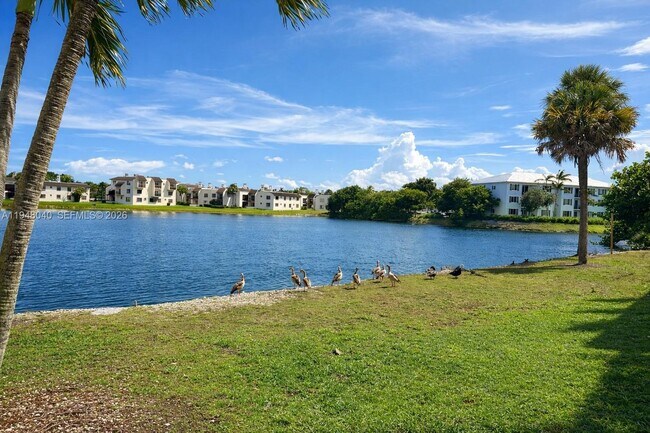 Building Photo - 14930 SW 82nd Terrace