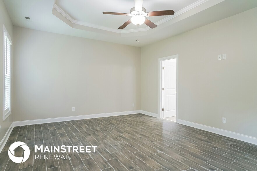 Building Photo - 110 Canterbury Dr