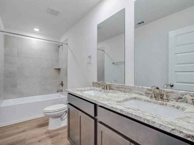 Building Photo - 260 Cathedral Mountain Dr