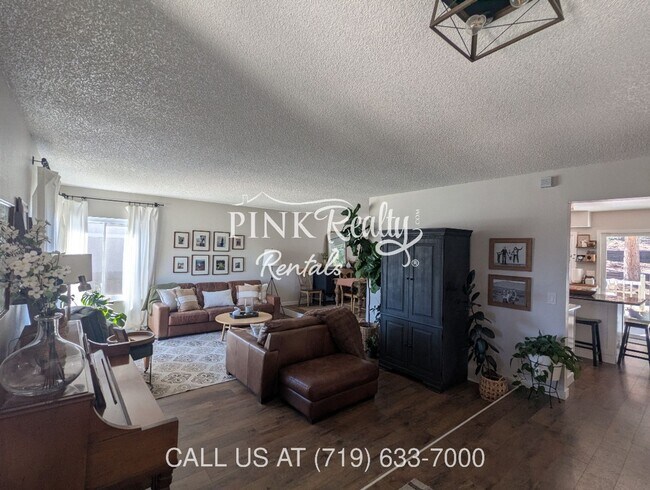 Building Photo - 3230 Breckenridge Dr W