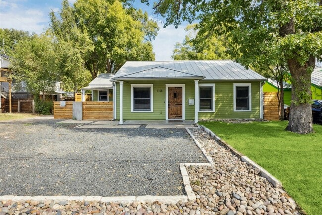 Building Photo - 1106 Fairmount Ave