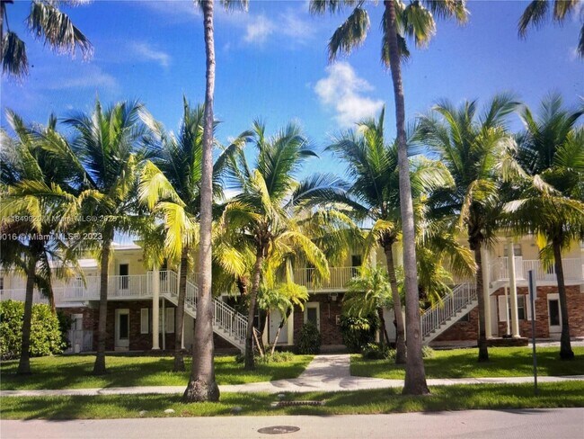 Primary Photo - 100 Sunrise Dr