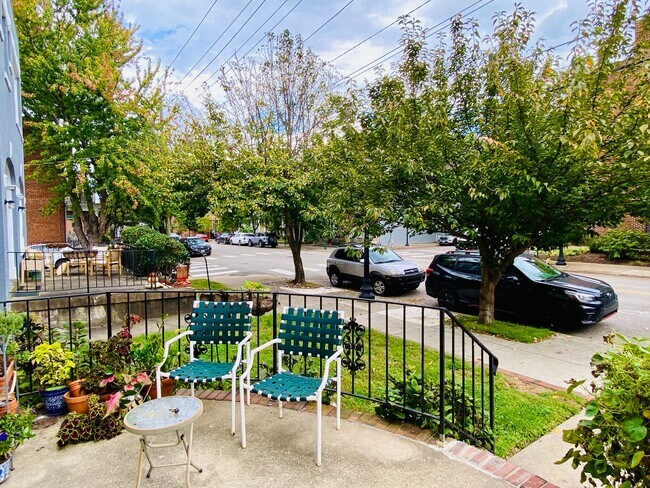 Building Photo - 2623 Floyd Ave