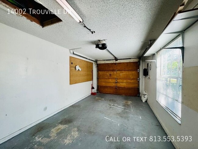 Building Photo - 14002 Trouville Dr