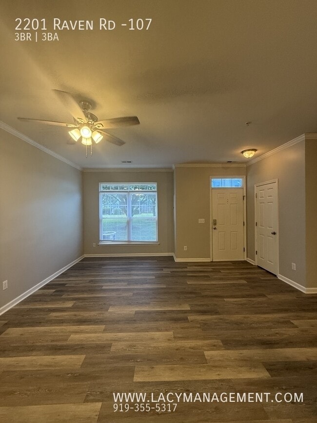 Building Photo - 2201 Raven Rd
