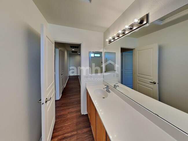 Building Photo - 17248 W Marshall Ln