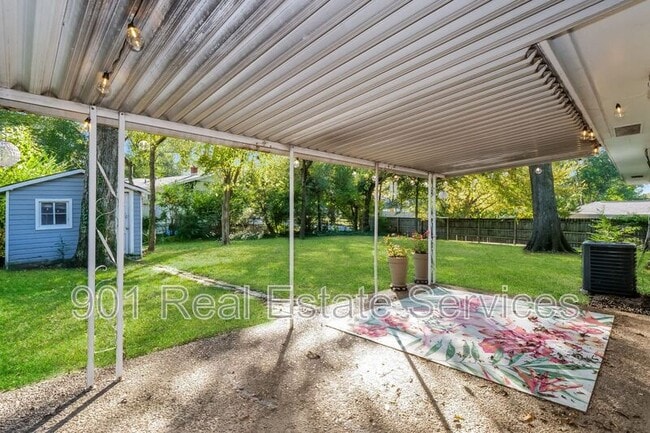 Building Photo - 5103 Edenshire Ave