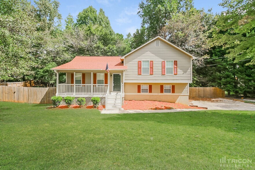 Building Photo - 384 Thornbrooke Dr