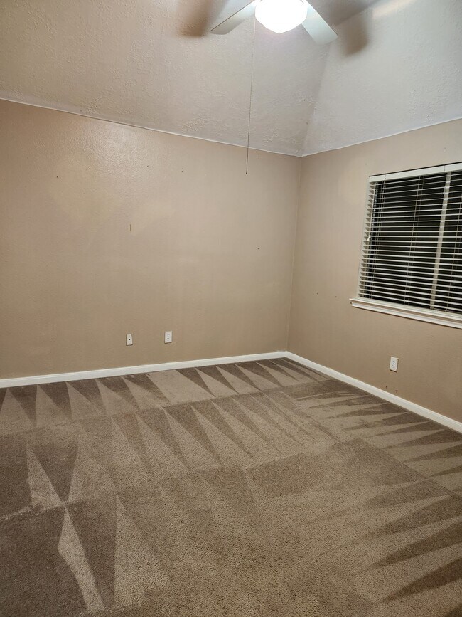 Building Photo - 18138 Delta Estates Ct