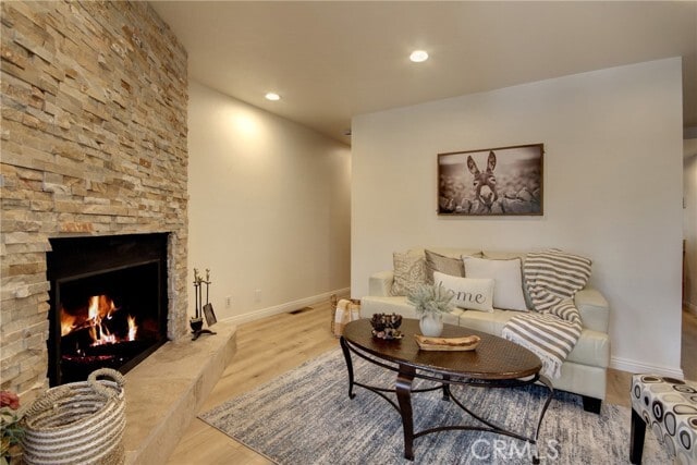 Building Photo - 430 E Country Club Blvd