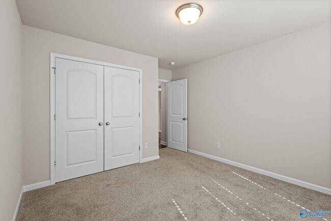 Building Photo - 338 Fenrose Dr