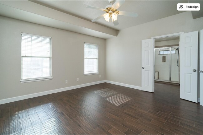 Building Photo - 11731 Santa Fe Tr