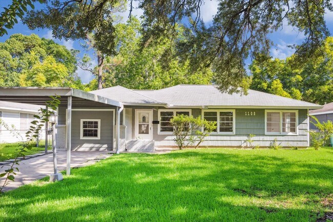 Primary Photo - 1108 Orange St