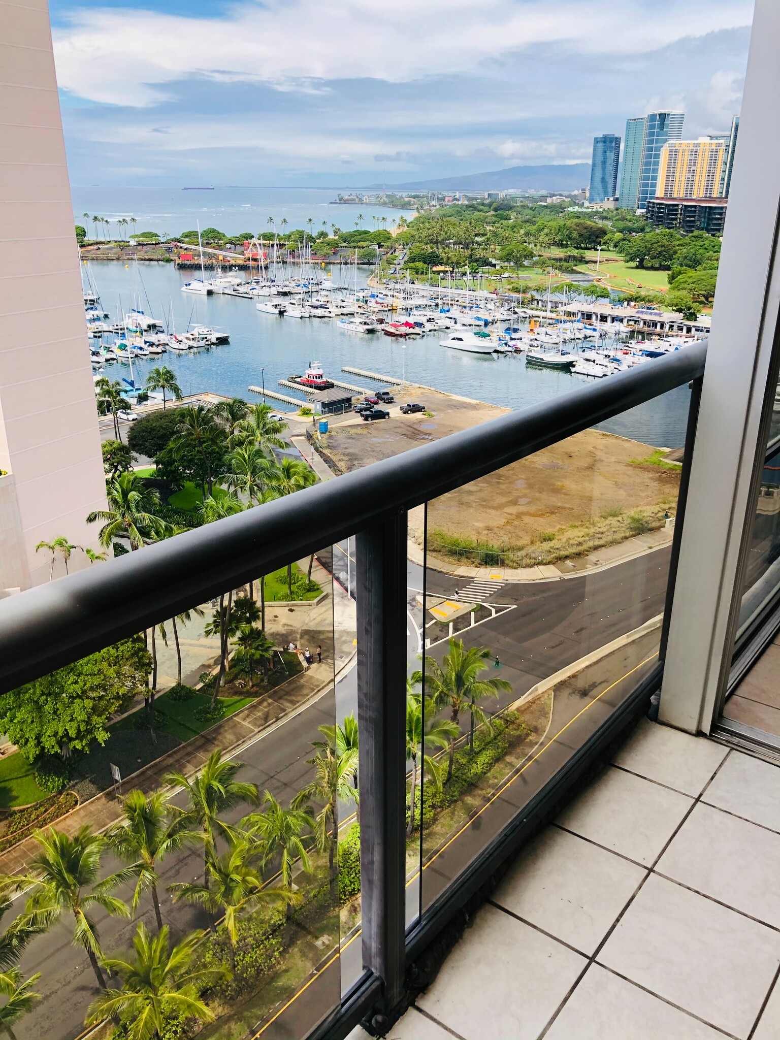 Building Photo - 1684 Ala Moana Blvd