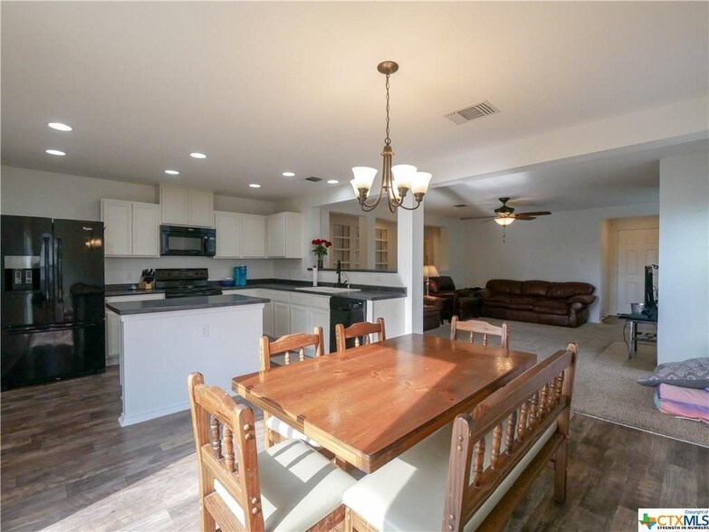 Building Photo - 1148 Lonesome Oak Drive
