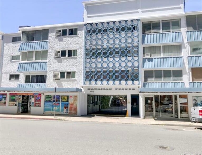 Building Photo - 410 Nahua St