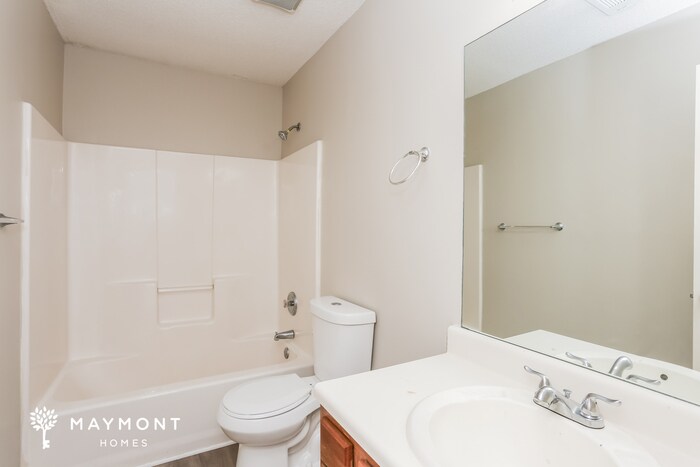 Building Photo - 5417 Brickleberry Way