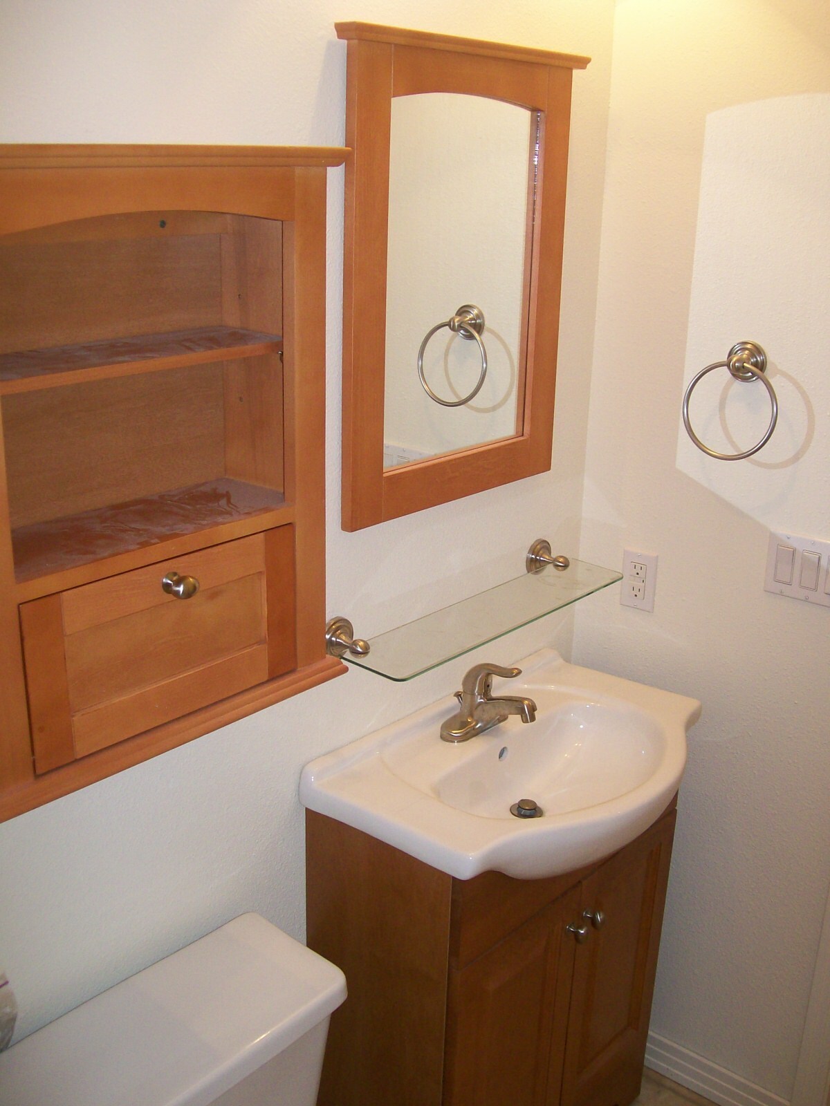 Building Photo - 13775 SW Scholls Ferry Rd