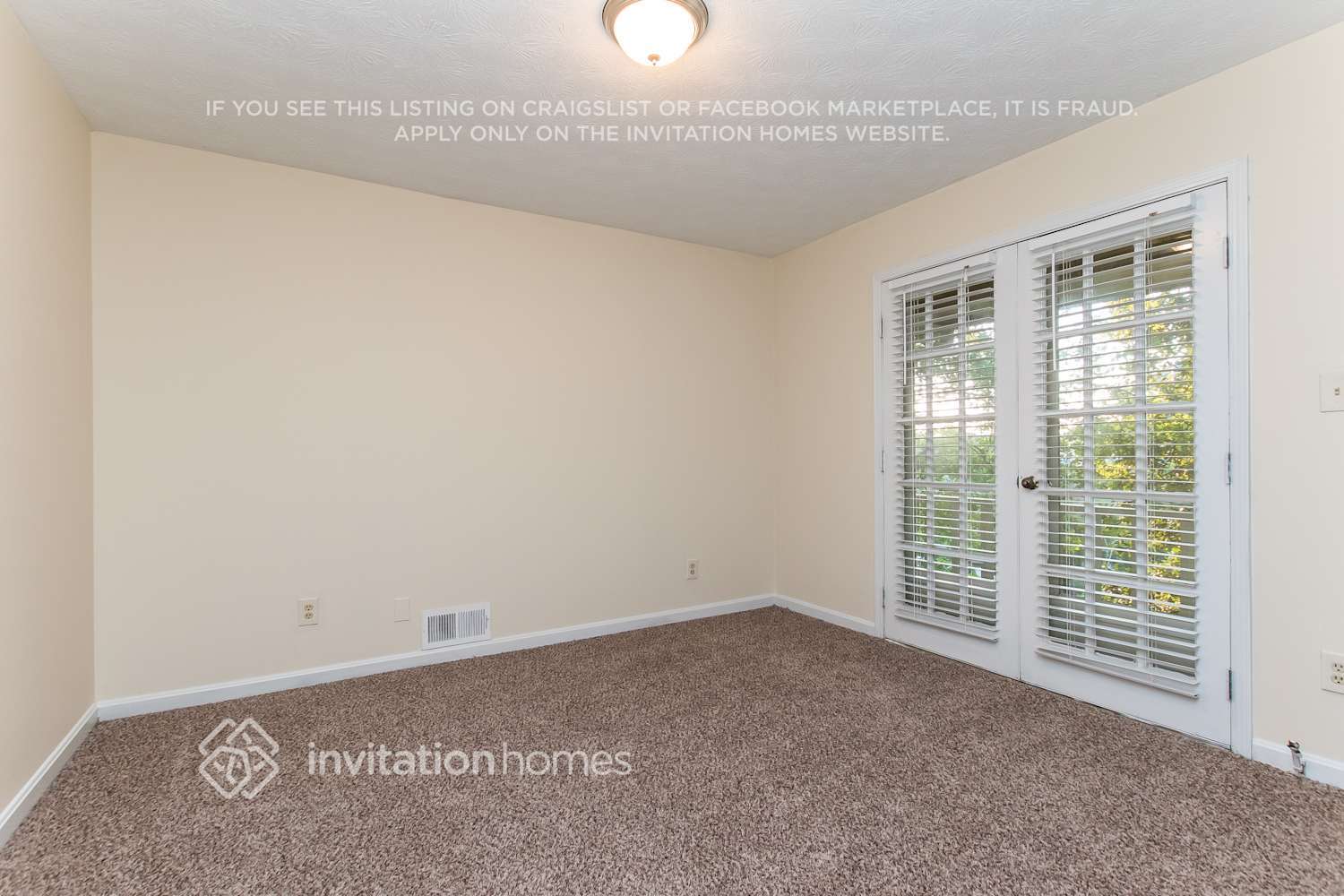 Building Photo - 1569 Briarwood Ln SW