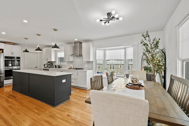 Building Photo - 9 Park St