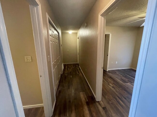 Building Photo - 5833 7th St