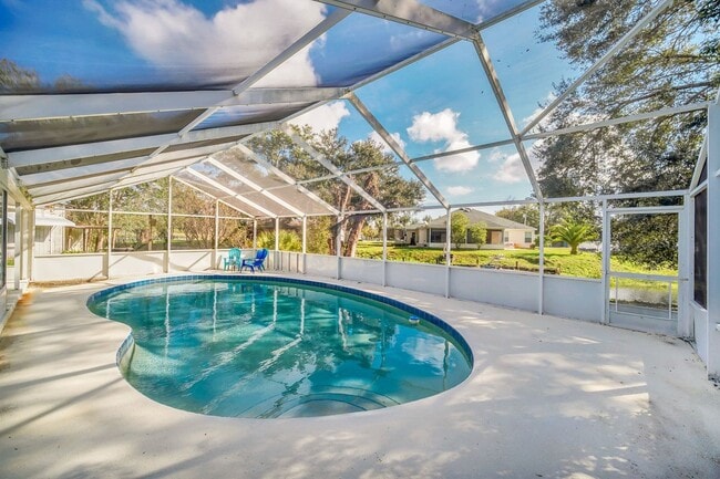 Building Photo - 5 SE Ocale Way