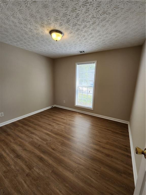 Building Photo - 3205 River Shoals Cove