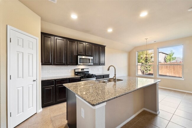 Building Photo - 1809 Whistler Dr
