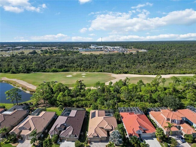 Building Photo - 1241 Creek Nine Dr